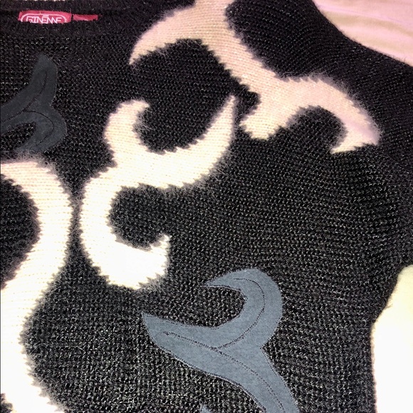 🌼Sold🌼Vintage 80’s Sweater - Picture 5 of 10